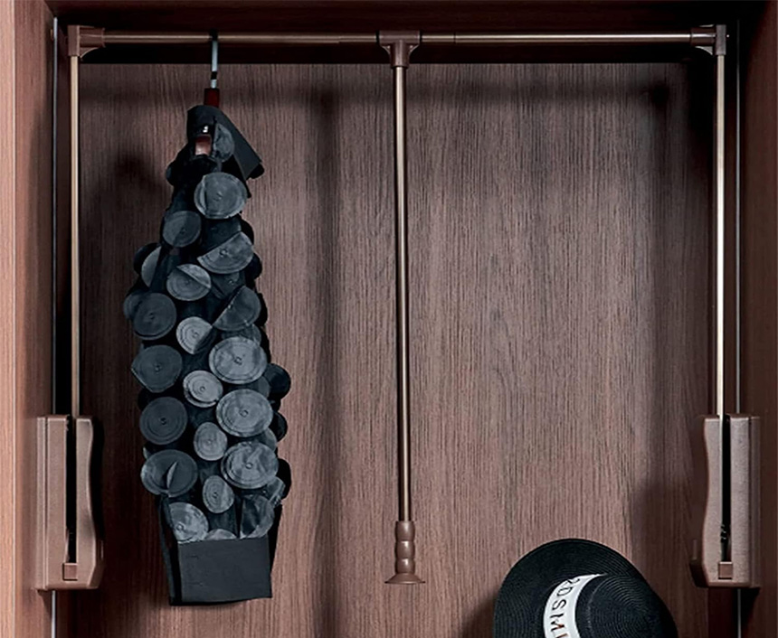 Wardrobe Lifter